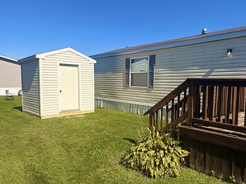 Thumbnail of mobile home