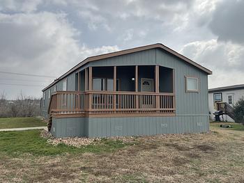 Thumbnail of mobile home