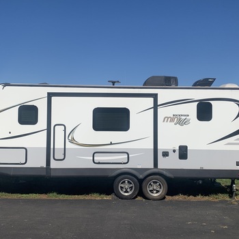 Thumbnail of RV