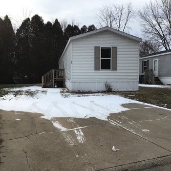 Thumbnail of mobile home