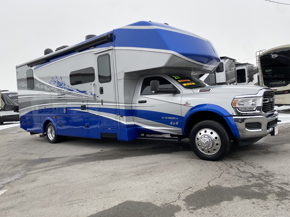 Photo of Rv