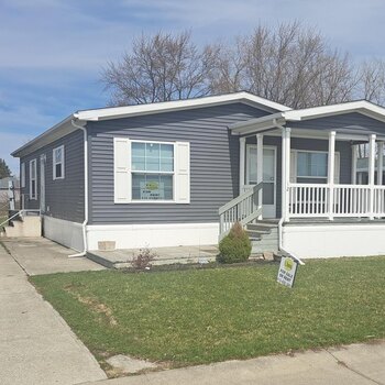 Thumbnail of mobile home