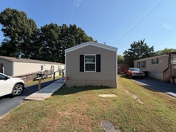 Thumbnail of mobile home