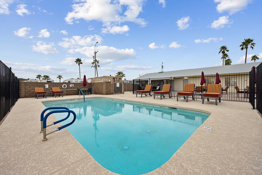 2048x1365 11100 E Apache Trail  Apache Junction  AZ 85120  USA WedFeb0720241707290446099.JPG