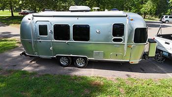 Thumbnail of RV