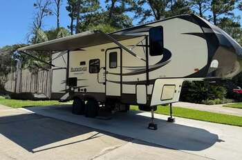 Thumbnail of RV