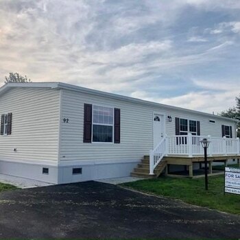 Thumbnail of mobile home