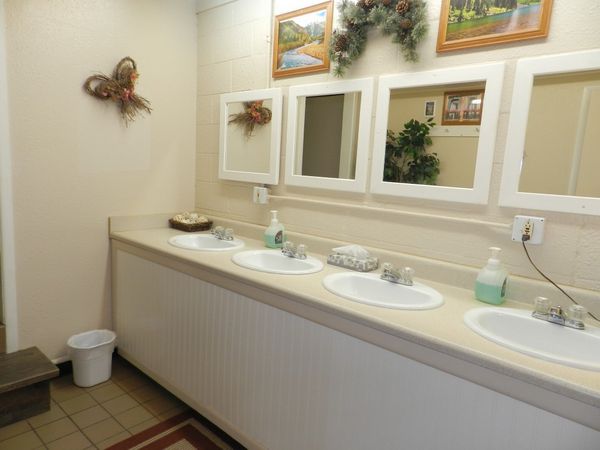 Restrooms: Immaculate, Modern & Accomodating
