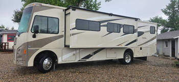 Thumbnail of RV