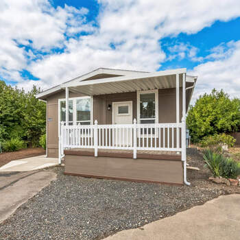 Thumbnail of mobile home