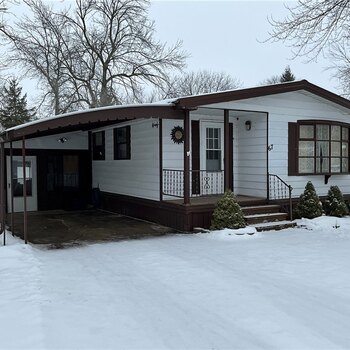 Thumbnail of mobile home
