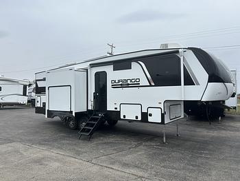 Thumbnail of RV