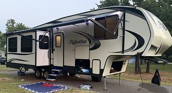 Thumbnail of RV