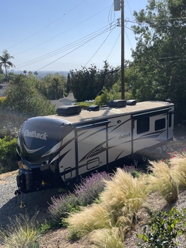 Thumbnail of RV