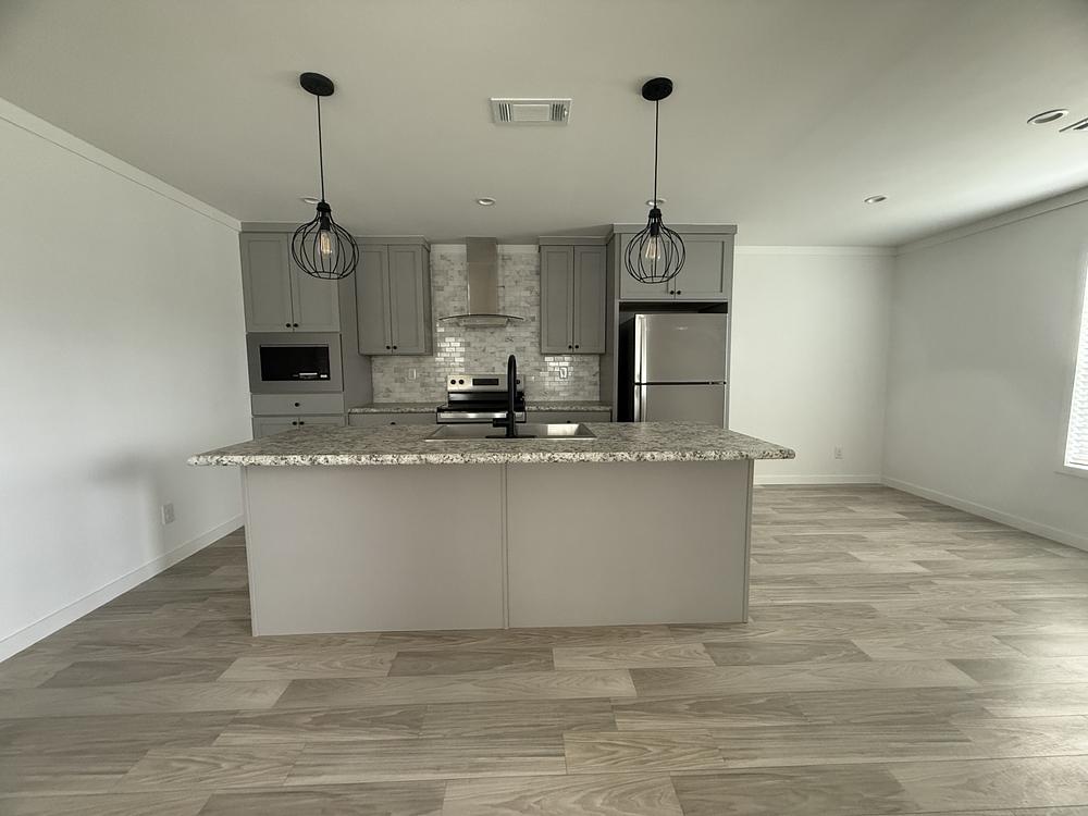 Camelot Lakes Village