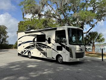 Thumbnail of RV