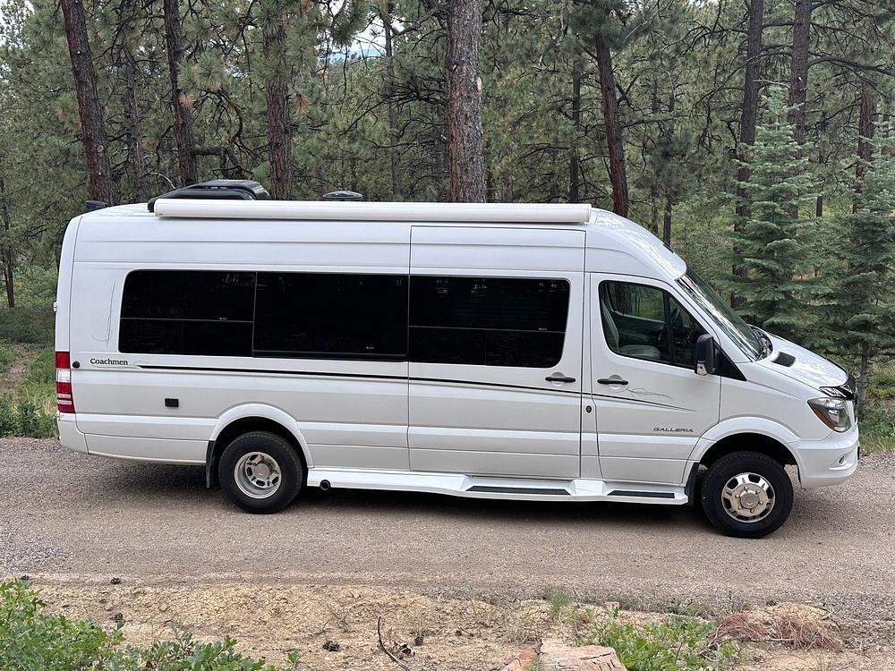 Photo of Rv