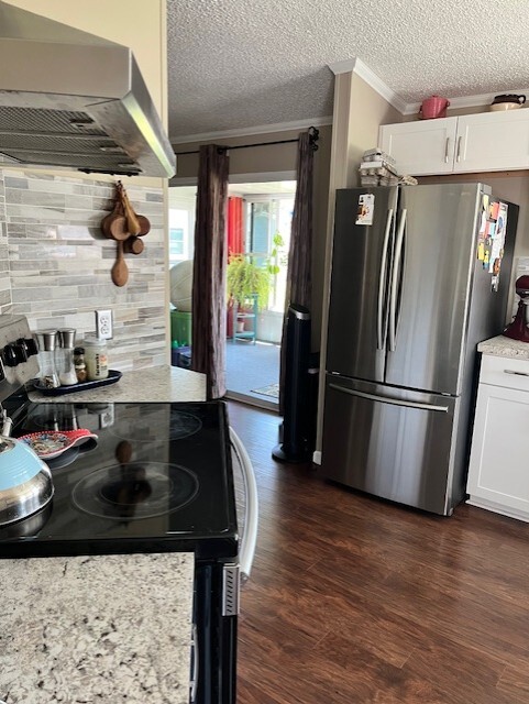 Rolling Greens Village