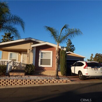 Thumbnail of mobile home