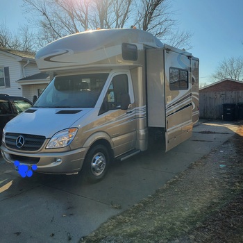 Thumbnail of RV