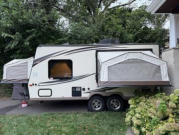 Thumbnail of RV