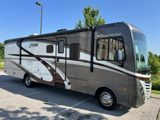 Thumbnail of RV