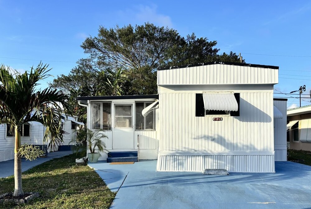 Photo of Mobile Home
