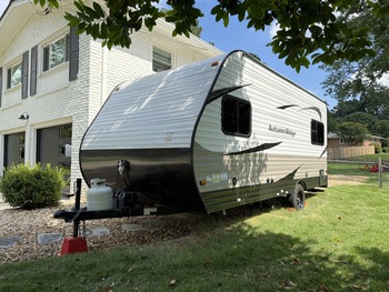 Thumbnail of RV
