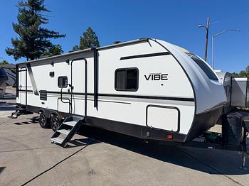 Thumbnail of RV