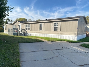 Thumbnail of mobile home