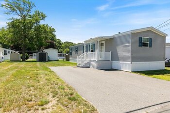 Thumbnail of mobile home