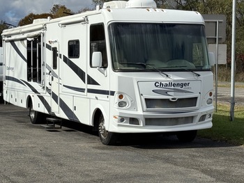 Thumbnail of RV