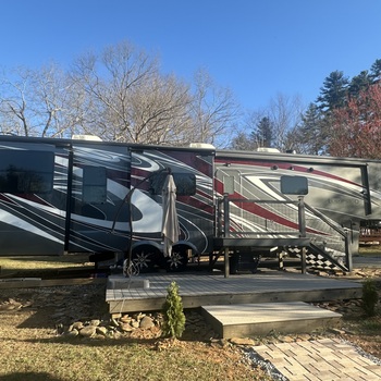 Thumbnail of RV