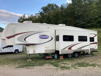 Thumbnail of RV