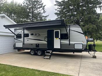 Thumbnail of RV