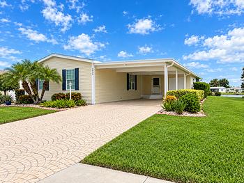 Thumbnail of mobile home
