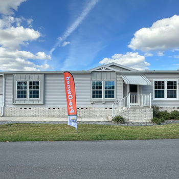 Thumbnail of mobile home