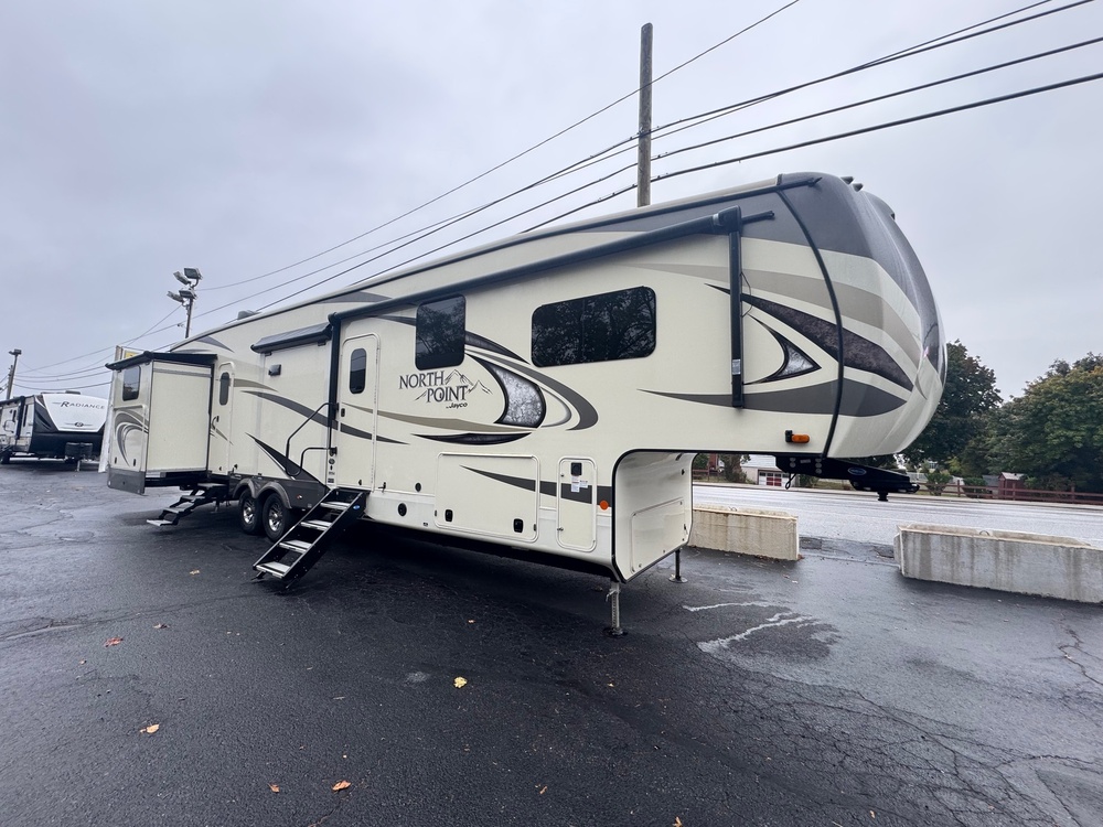 Photo of Rv