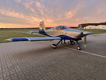 Thumbnail of aircraft