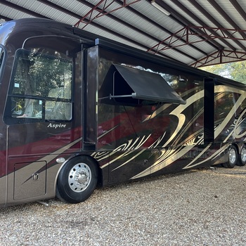 Thumbnail of RV
