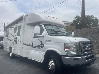 Thumbnail of RV
