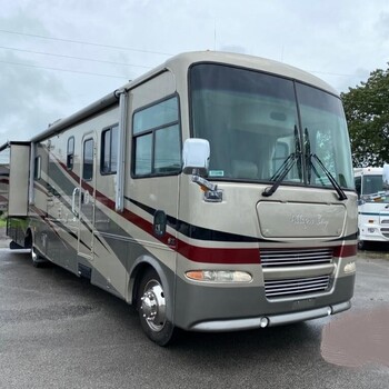 Thumbnail of RV