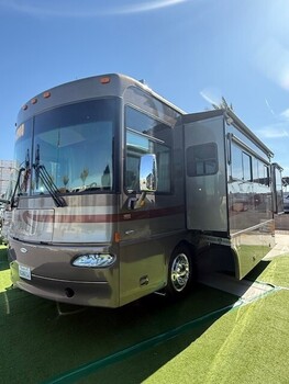Thumbnail of RV