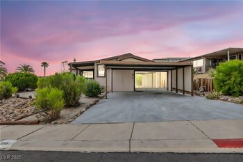 Thumbnail of mobile home