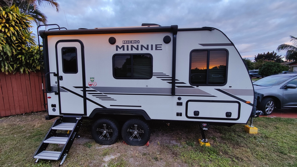 Photo of Rv