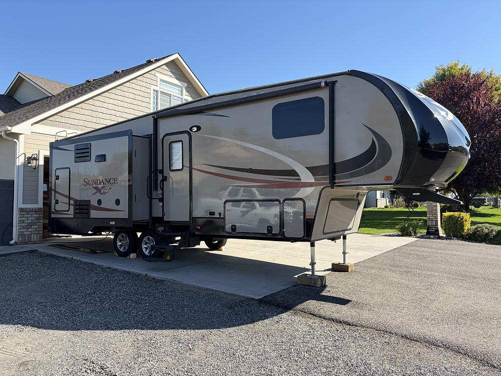 Photo of Rv