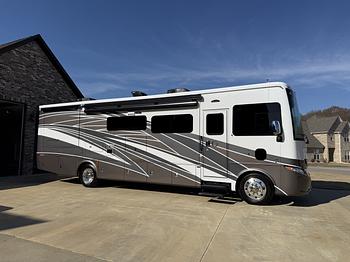 Thumbnail of RV