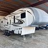 RV for Sale: 2014 WILDCAT EXTRALITE 303BHX