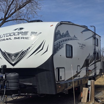 Thumbnail of RV