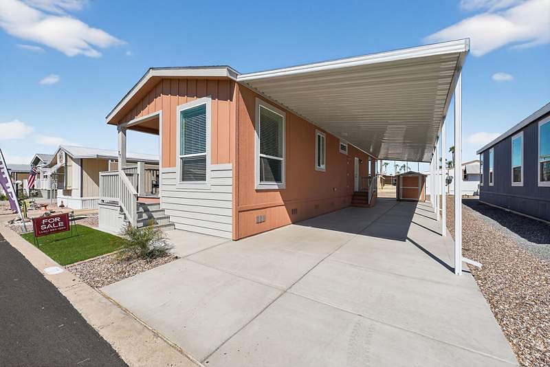 Photo of Mobile Home